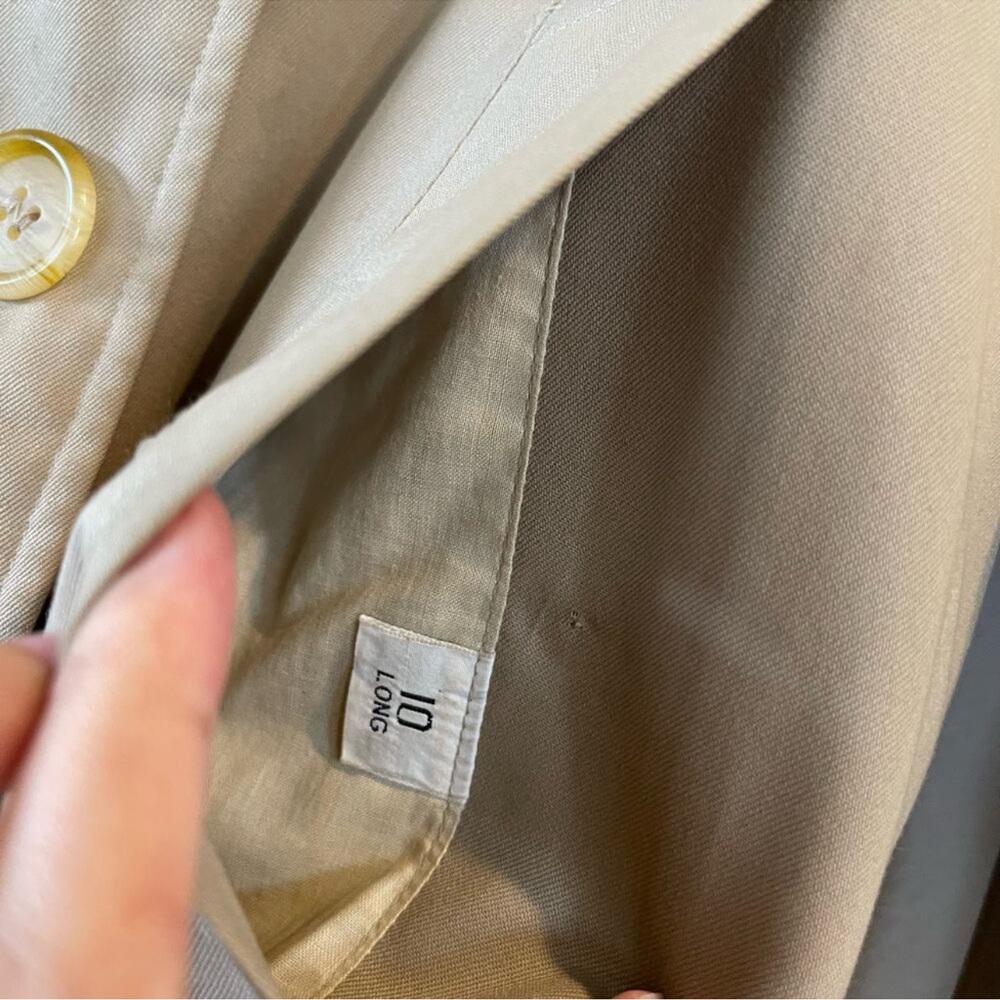 Burberry Vintage Women's Tan Cotton Long Trench Coat w/ Belt (10 L) - Picture 6 of 15